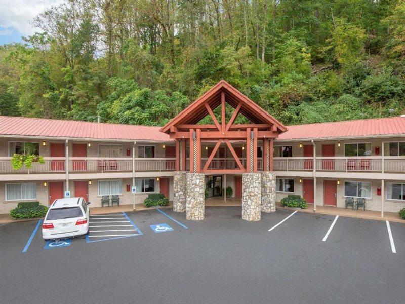 Econo Lodge Cherokee Near River Park Екстериор снимка
